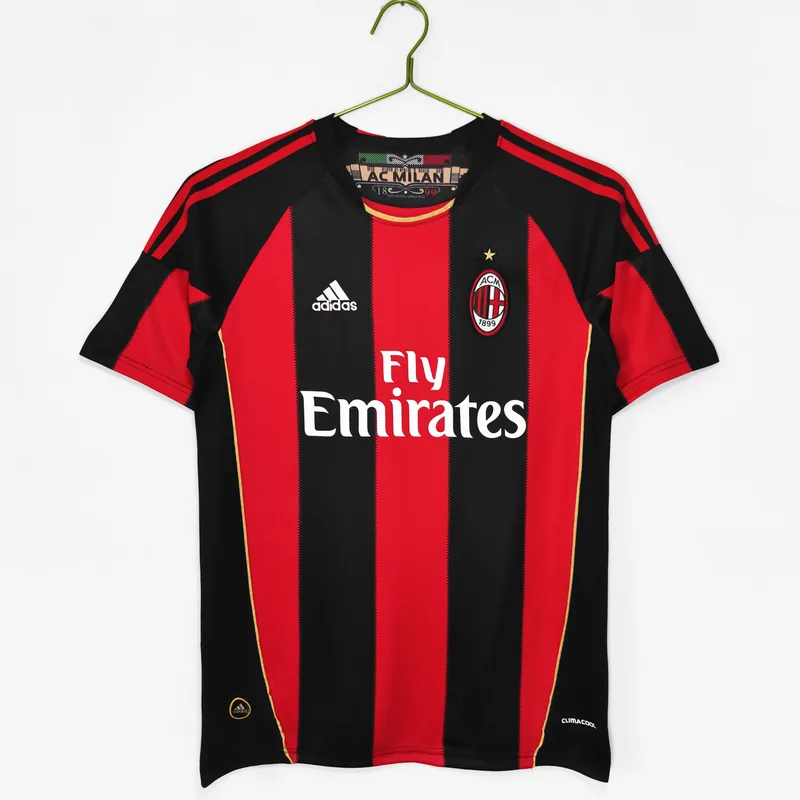 Camiseta AC Milan 2010/11 LOCAL MANGA CORTA VERSION FAN